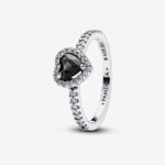 Pandora Elevated Black Heart Ring
